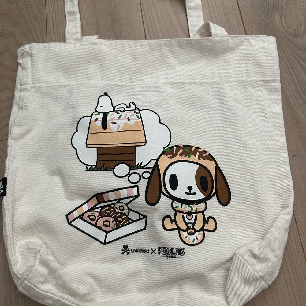 New SDCC Tokidoki x Peanuts Snoopy Cream Tote Bag